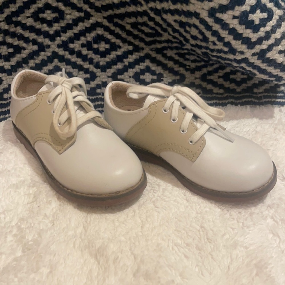 Toddler Ecru and White Saddle Oxfords